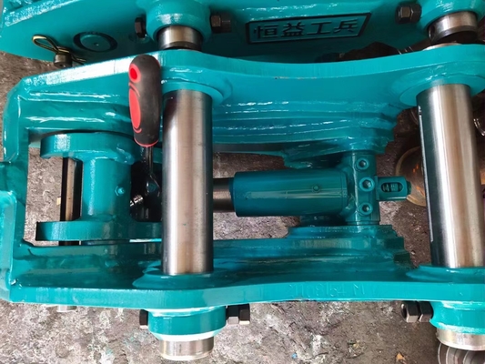 Excavadora de ligação rápida Tipo de potência hidráulica Q355B Para equipamentos novos de 1 a 60 toneladas