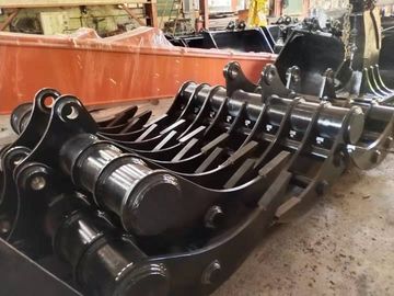 Rake de escova de escavadeira de aço personalizável com pinças afiadas de forma padrão 200-4000kg Capacidade