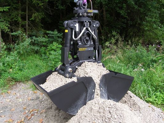 A máquina escavadora de gerencio Clamshell Bucket For de 360 graus limitou o espaço de funcionamento