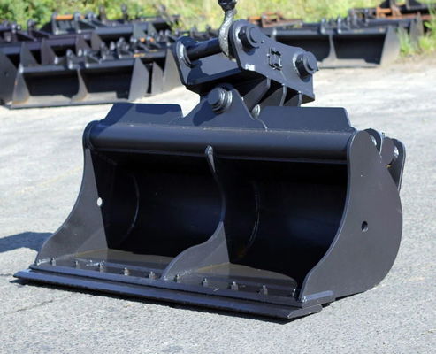 Hyundai 450 Excavator Tilt Bucket 45Ton OEM Disponível 1.8M3 Tilt Limpeza Excavator Bucket Venda Quente HARDOX 450 Bucket